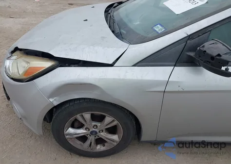 2013 Ford Focus Se z USA, uszkodzony, nr VIN 1FADP3K25DL356015